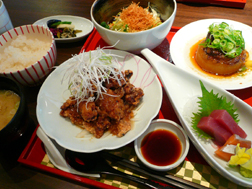 京のおぞよ桜家のランチ(竜田揚げ)