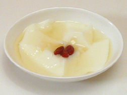 杏仁豆腐の素で作ったよ