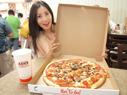 アンソニーズピザ(Anthony's Pizza)のミックスピザ