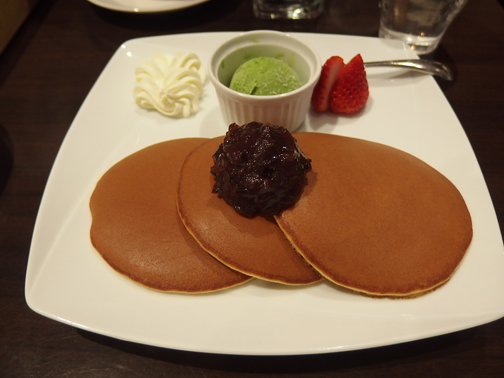 文明堂カフェのパンケーキ