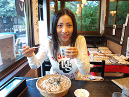ざるそば、700円