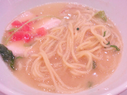 鶏白湯SOBA(とりぱいたんラーメン)