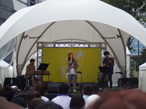 琴音ちゃんライブ@日比谷ミッドタウンステップ広場