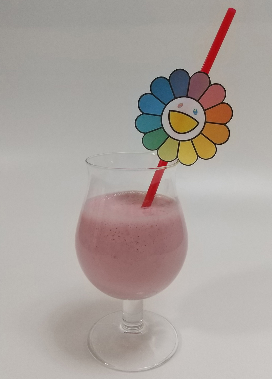村上隆お花カフェ風ドリンク