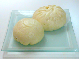 PAOPAO(パオパオ)の肉まんとあんまん