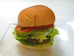 アボカドバーガー完成