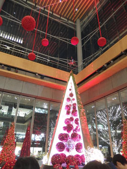 銀座シックスのクリスマス