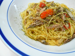 さんまとキノコのパスタ