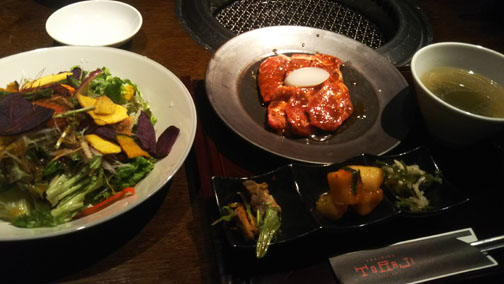 焼肉トラジのサラダ&焼肉ランチ