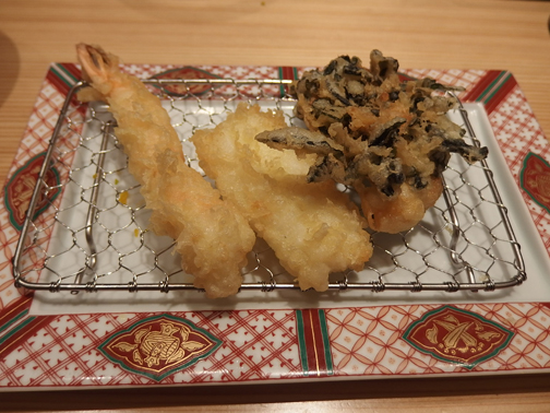やまみ大手町の天ぷら海老と小柱
