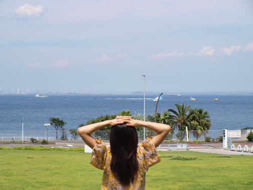 この抜けるような青空を未来に残せるのは、何党かな?(^-^)