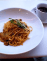 茄子と挽肉のトマトクリームソースと、ローズヒップピーチTea